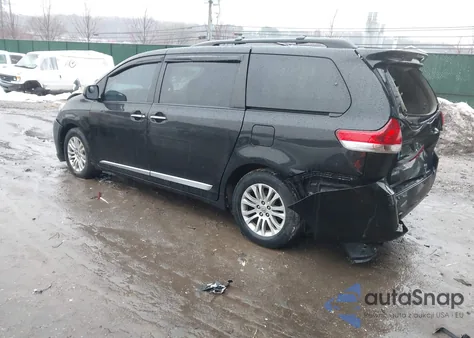2014 Toyota Sienna Xle V6 8 Passenger из США, поврежденный, VIN 5TDYK3DC7ES447240